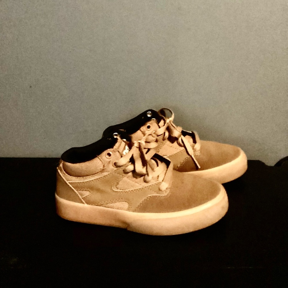 Tan Low-Top Sneakers with Suede Upper - Picture 3 of 6
